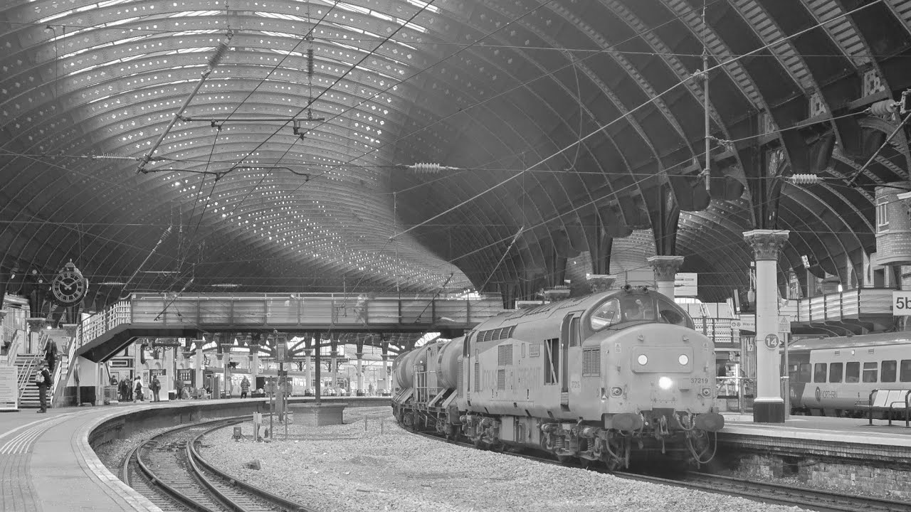 Trainspotting around York 22-11-25