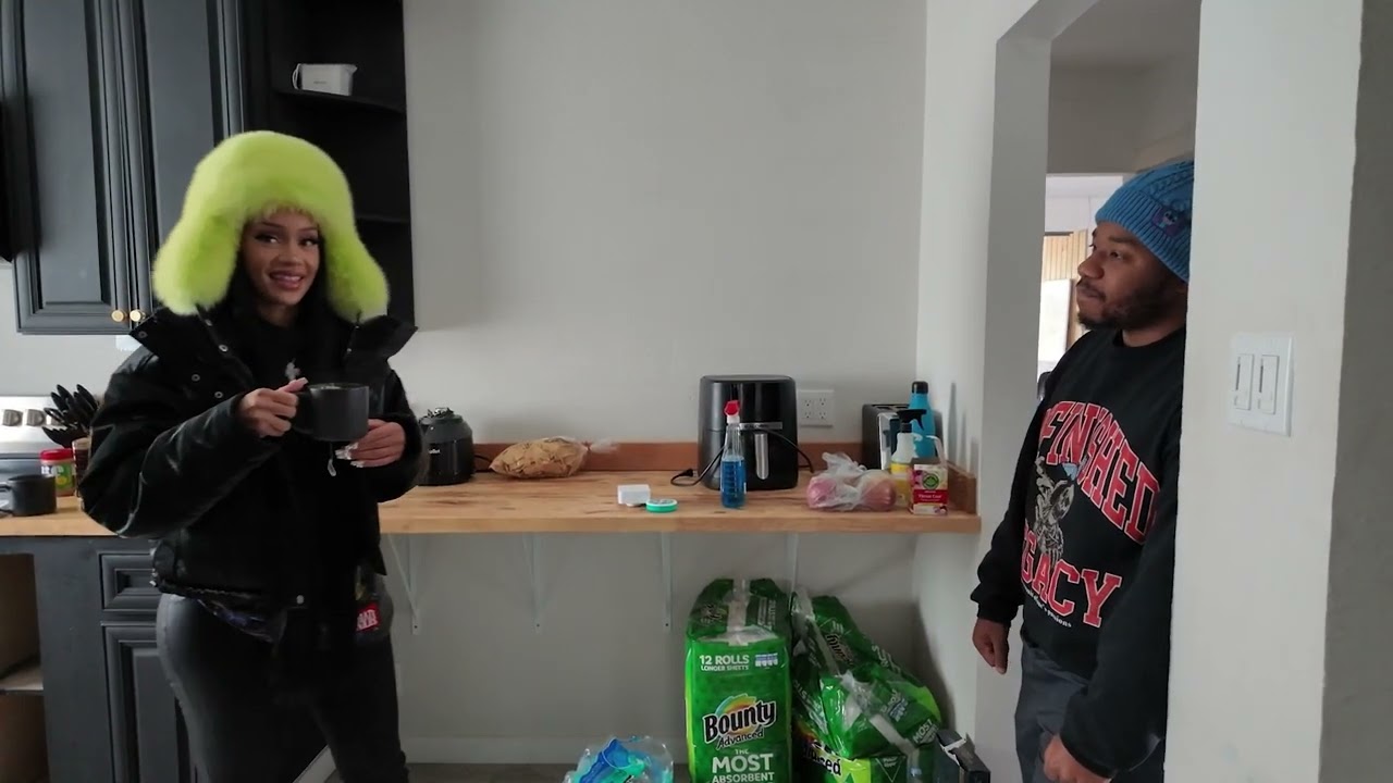 GCTV: DAY IN THE LIFE | Sessions With Saweetie | 12.13.24