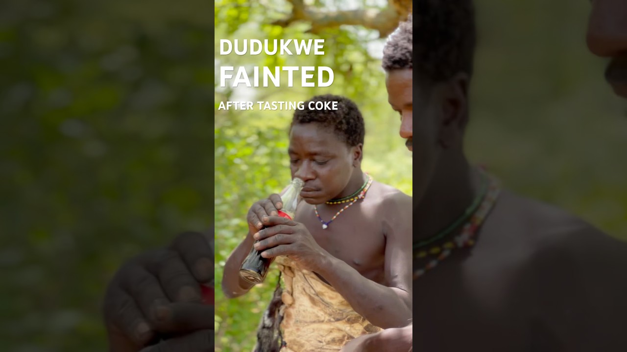 DUDUKWE FAINTED 🙀🙀after tasting @Coca-Cola  😂😂#hadzabe #hadzabetribe #hadzatribe #funny #hadza