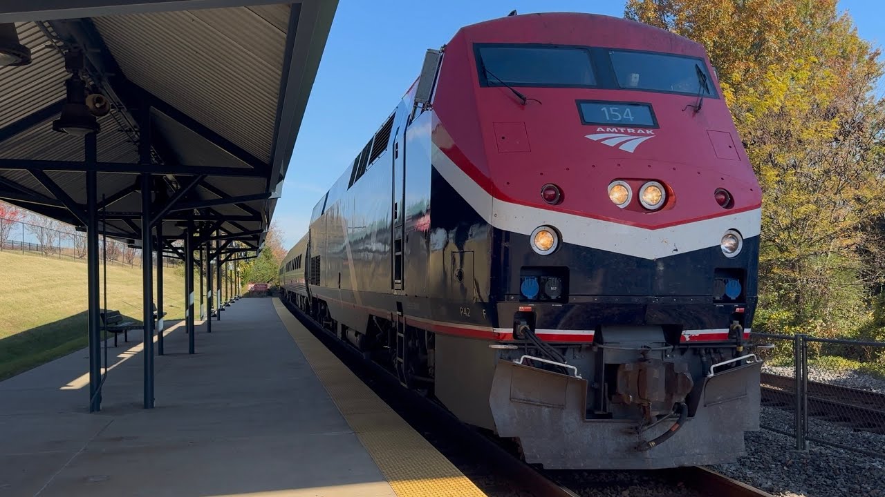 Phase 6, 7, and MEC SD40-2! 