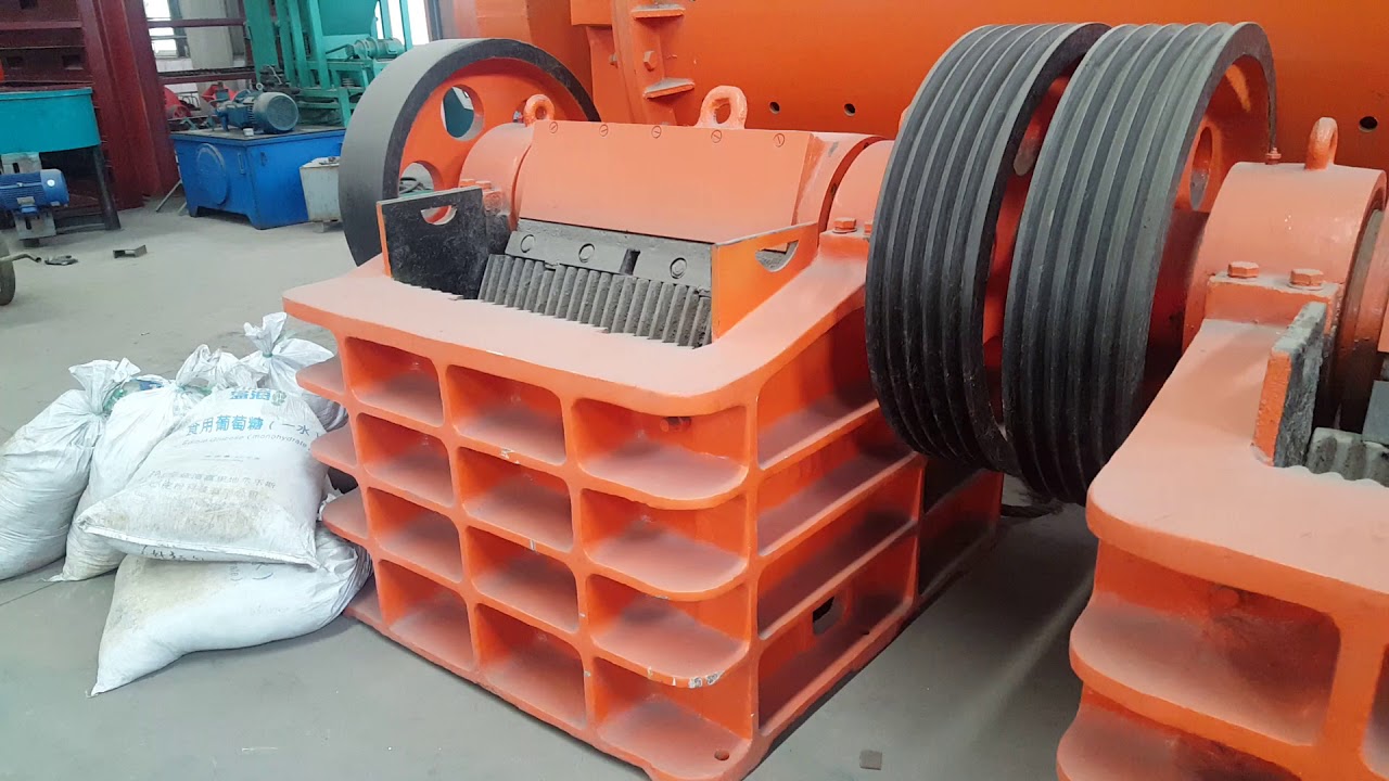 PE  jaw crusher stone rock breaker on sale