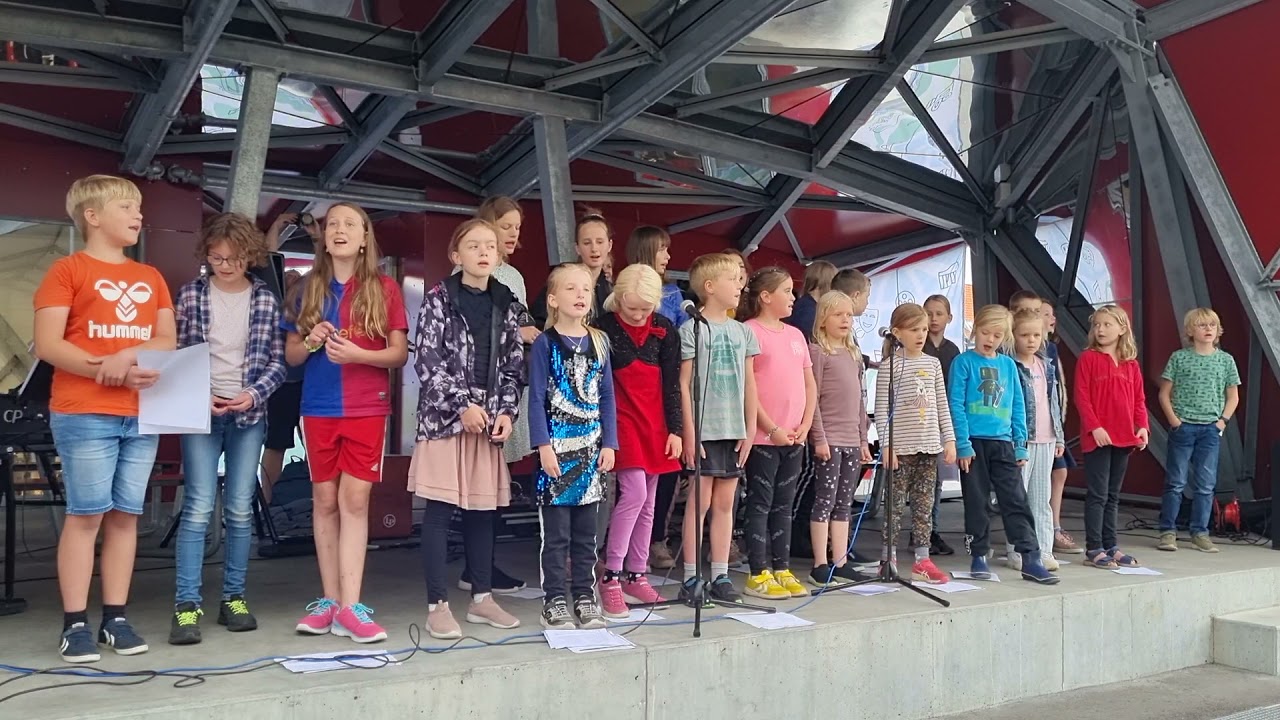 MammenFri synger Sensommervisen