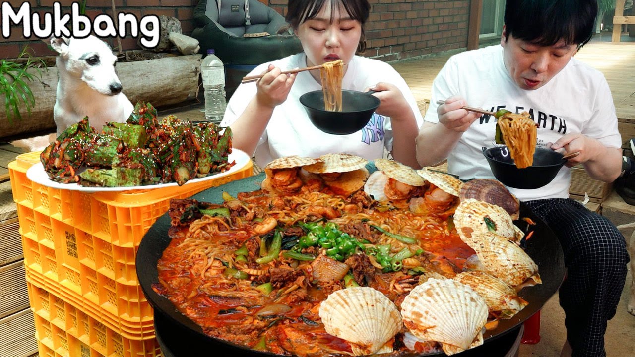 Mukbang | 🔥Острая лапша JJambbong с гребешком и говядиной! Для моей свекрови.