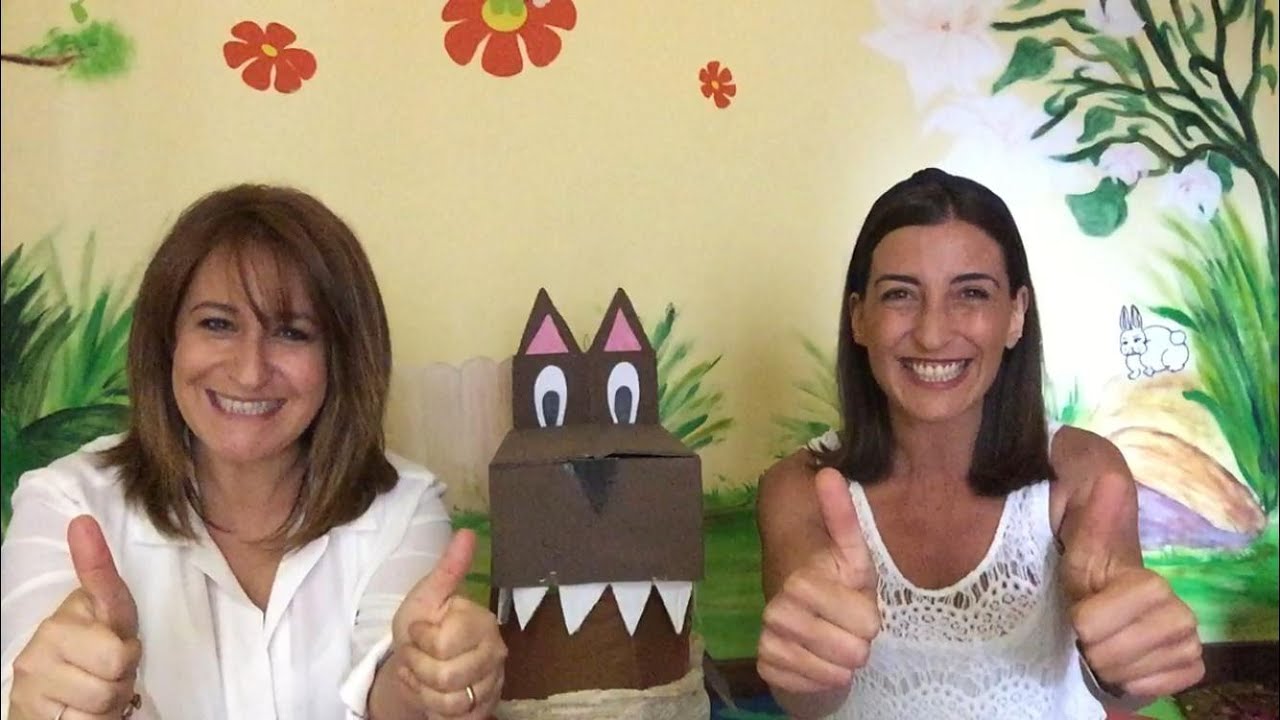 Maestra Giulia feat Maestra Paola con la canzone “Cappuccetto Rosso”
