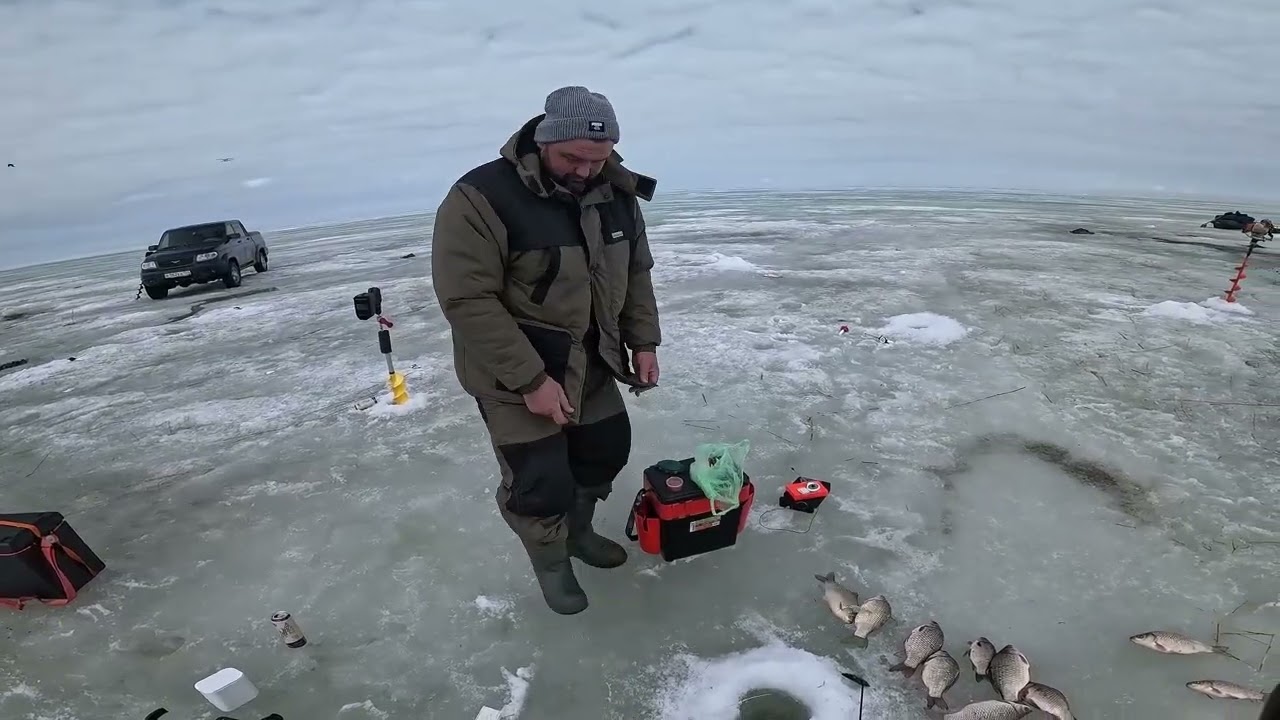Оз. Чаны КАРАСИ-МОНСТРЫ, БЕШЕНЫЙ КЛЕВ , РЫБАЛКА В АПРЕЛЕ РАДУЕТ УЛОВОМ!