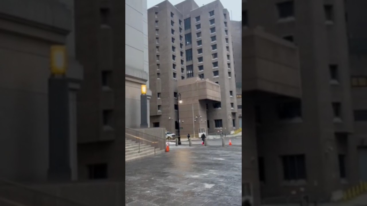 前委內瑞拉總統馬杜羅今天中午12點在紐約南區聯邦法院過堂初審#聖元紐約觀天下