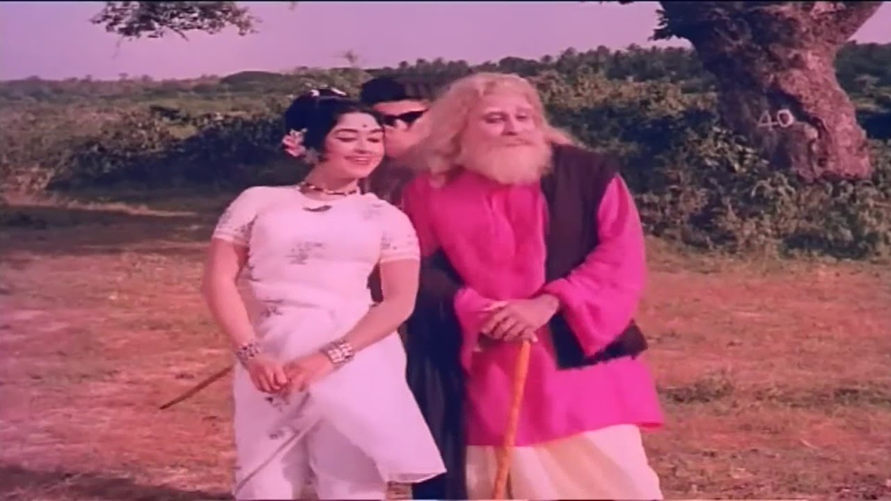 Fisherman Dance | MGR, Sarojadevi Dance | Super Dance  in  the folk Music