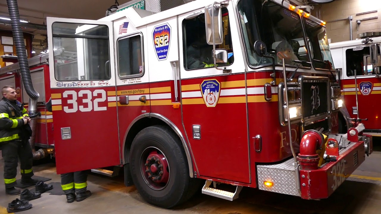 FDNY Engine 332 responds to Box 2066