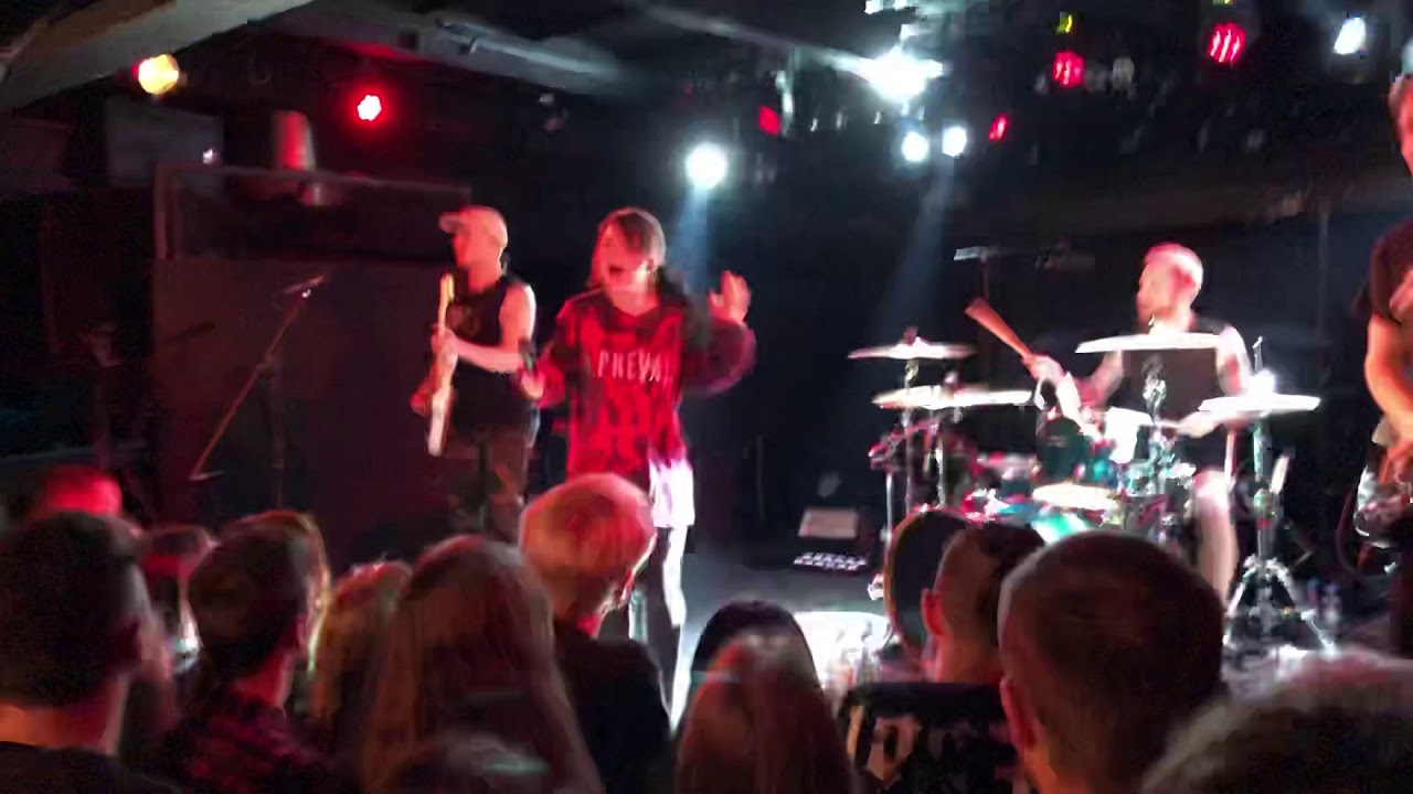Dream State „White Lies” LIVE 2020-03-04, Proxima/Warsaw (Warszawa) with Charlotte surfing!