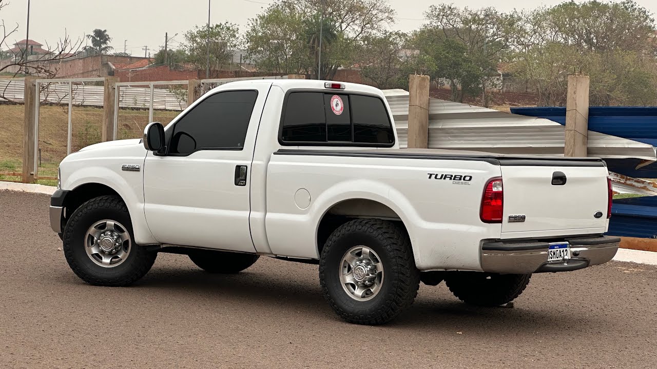 ACELERANDO UMA F250 XLT-L  COM ESCAPAMENTO DIRETÃO E TURBINA PIANDO DO CARGO 1620