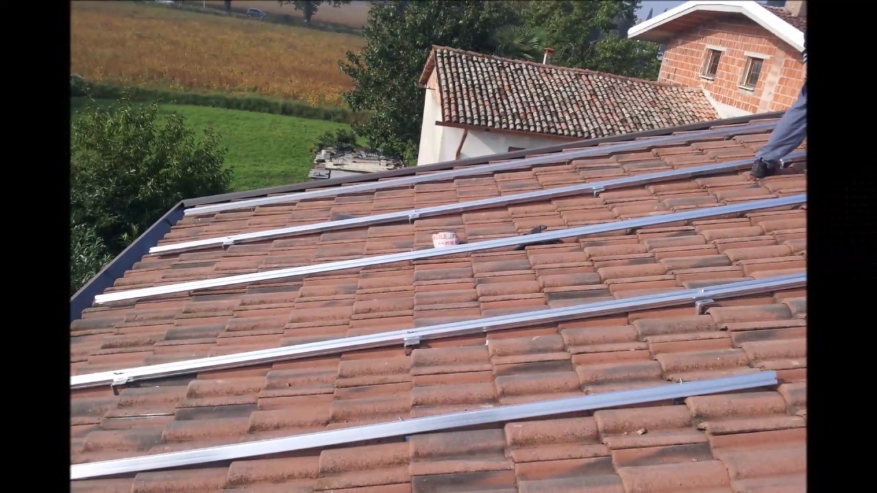 Posa struttura per fotovoltaico