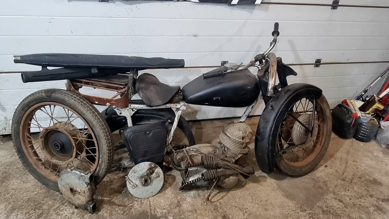 Full Restoration old Classic Motorcycle 1960 IZh-56.  life 70 years later.