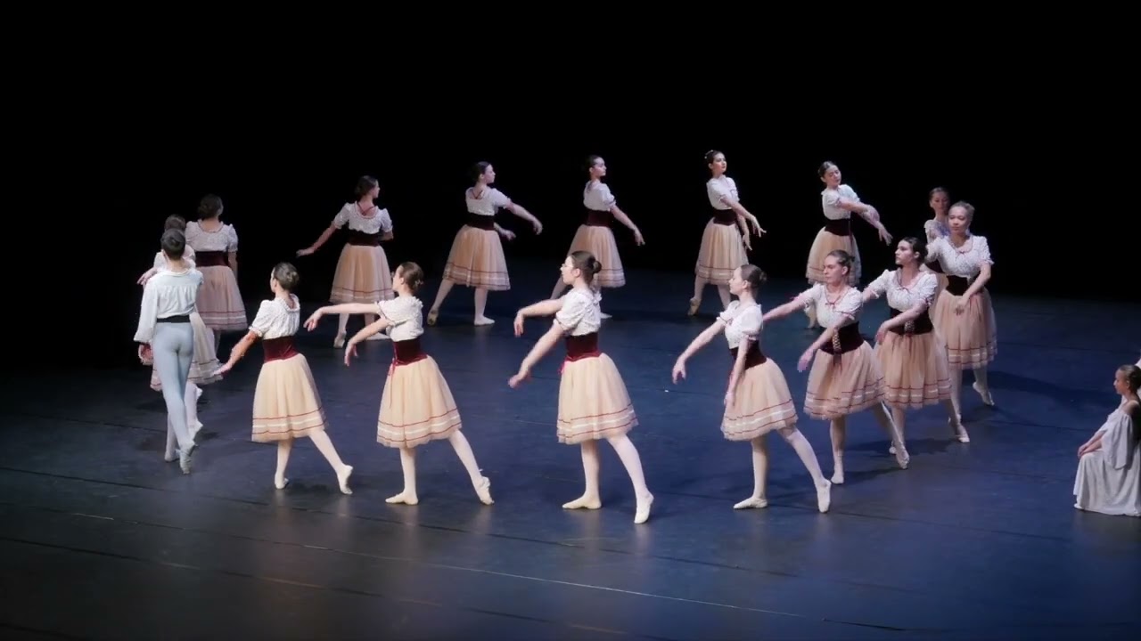 Académie de Ballet Nini Theilade Gala N°45 Sa 10h15 Angélique C3 Inter/Avancé