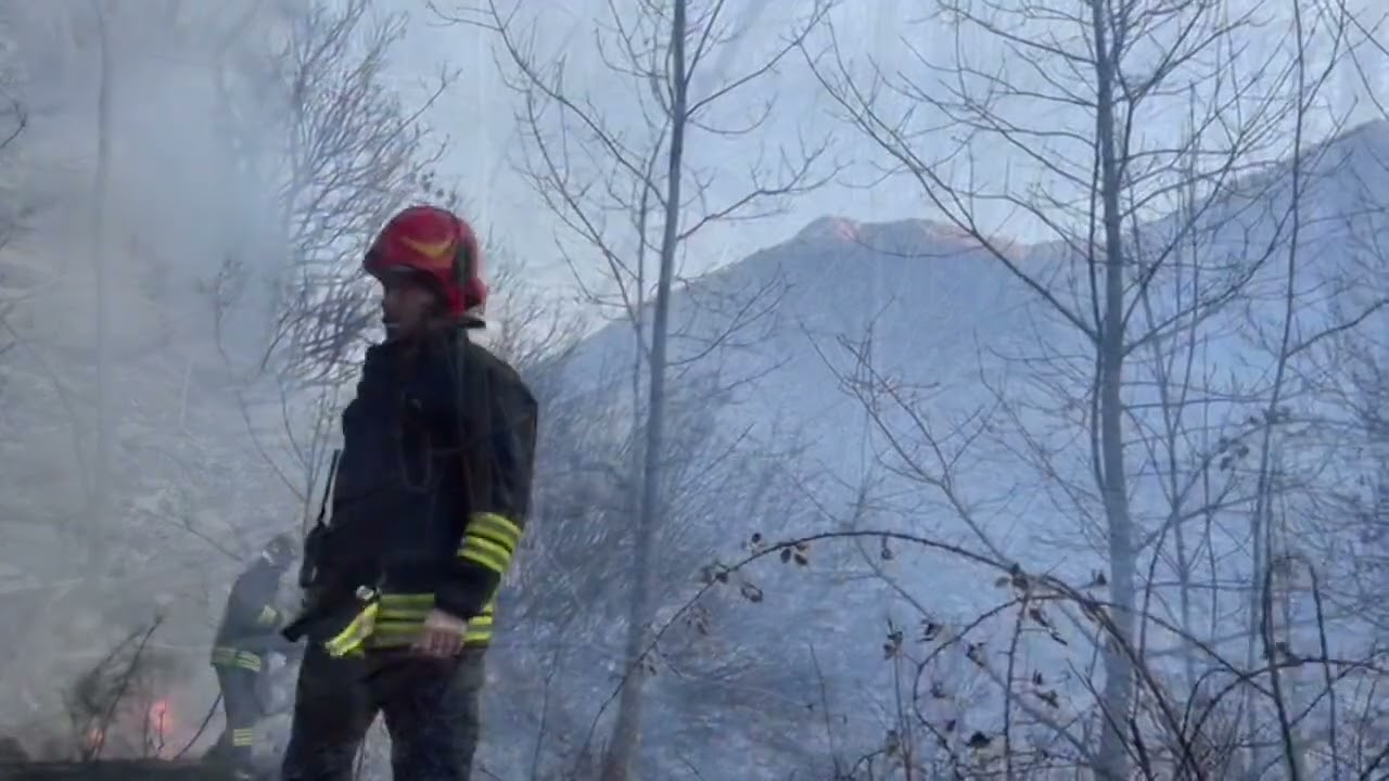 Fontainemore: terzo giorno di lotta alle fiamme
