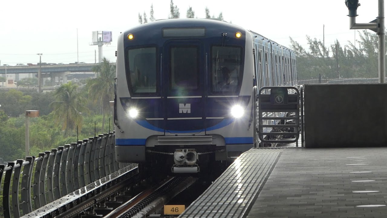 Miami Dade MetroRail: 2017-18 Hitachi Orange Line MetroRail at Miami International Airport