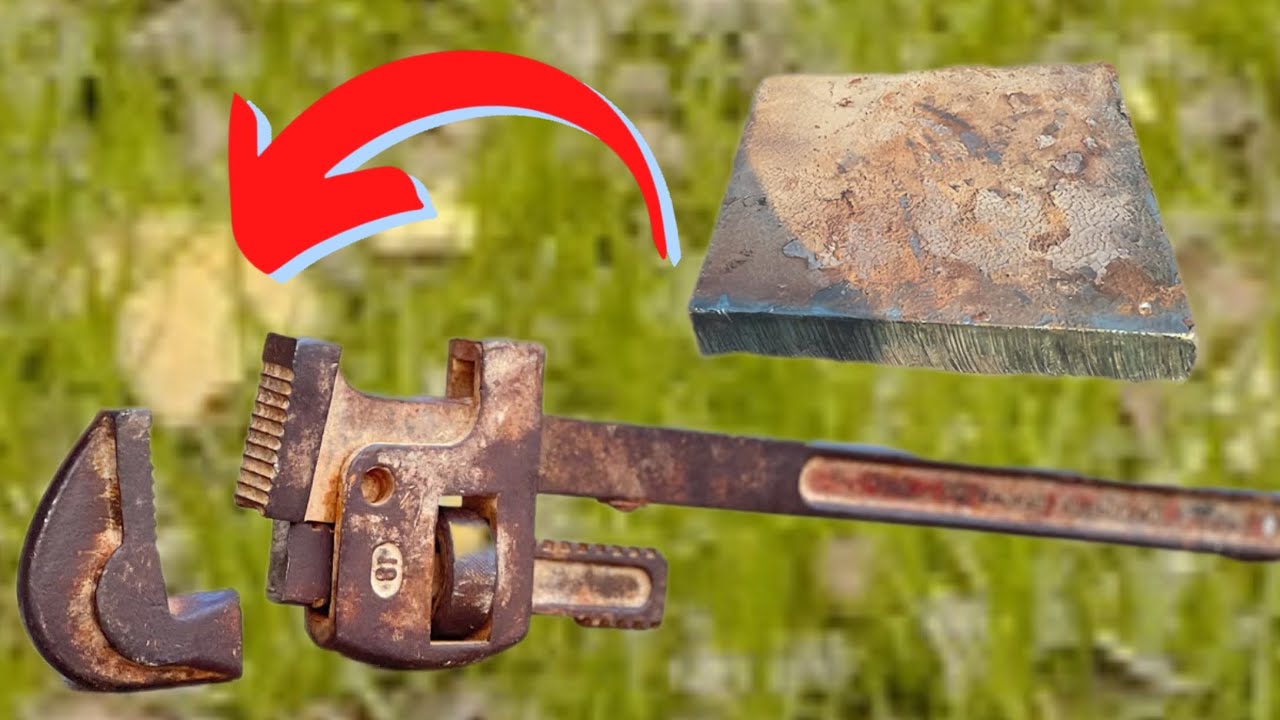 A big pipe wrench was broken, mechanic repaired the incredible skills