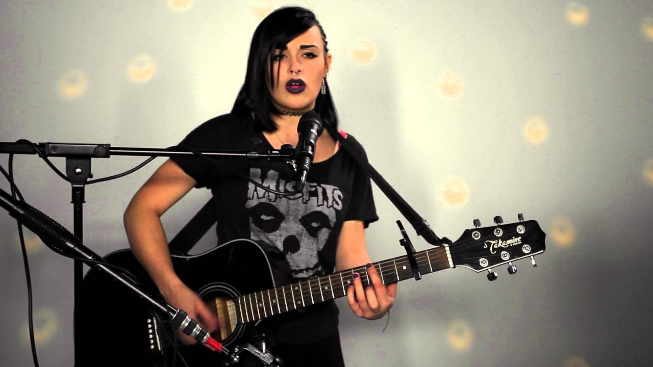 LILY ALBRIGHT performs Nirvana's Heart Shaped Box Live