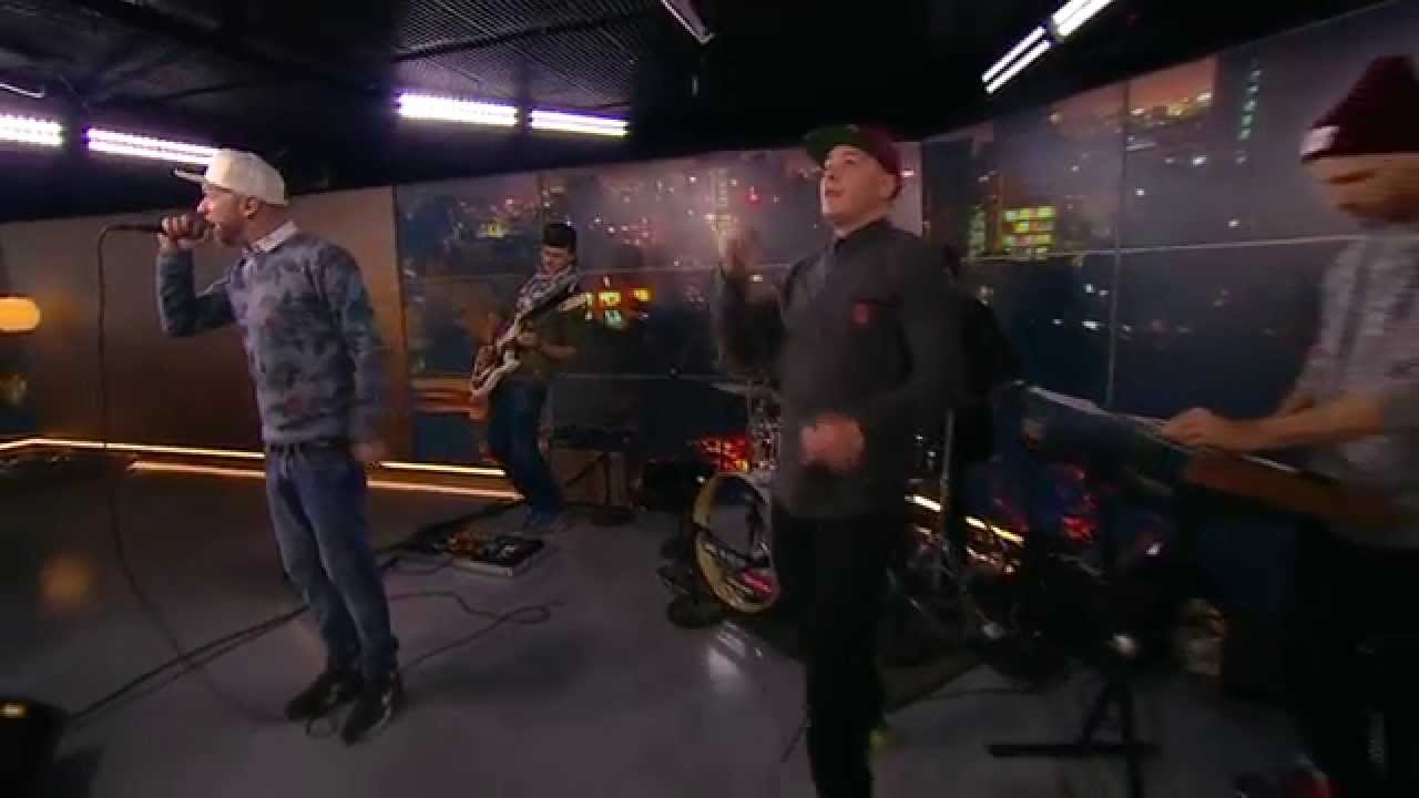 Dj&auml;mes Braun - Inficeret (Live @Go' Morgen DK)