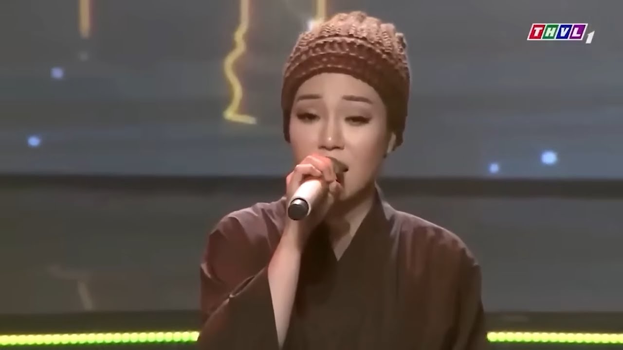 Cô Gái VÀO VAI NI CÔ HÁT HAY GIỐNG CA SĨ CHUYÊN NGHIỆP