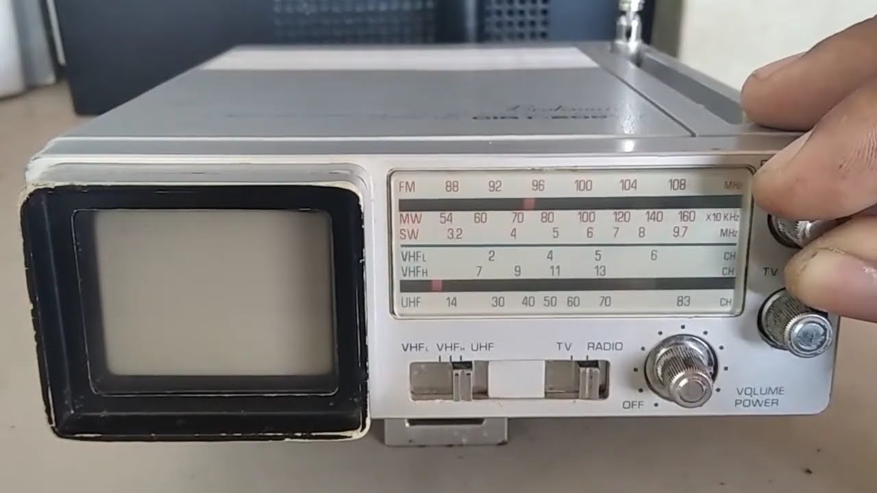ESCUTAS EM FM NA MICRO TV BROKSONIC CIRT-2097T