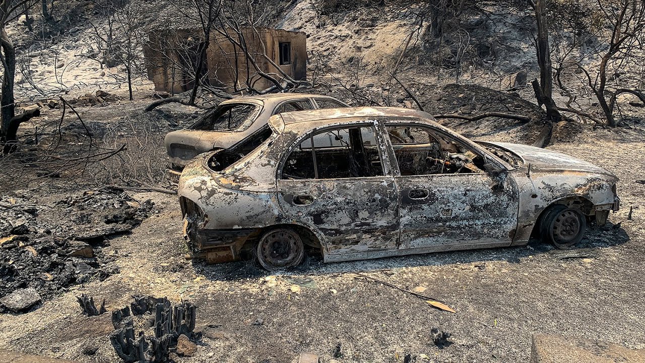 19,000 people flee Greek island of Rhodes due to wildfires