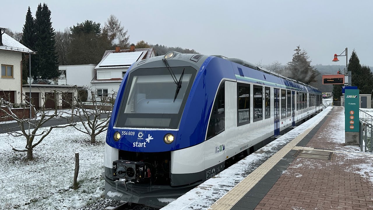 Mitfahrt im Wasserstoffzug iLint von Start auf der Taunusbahn