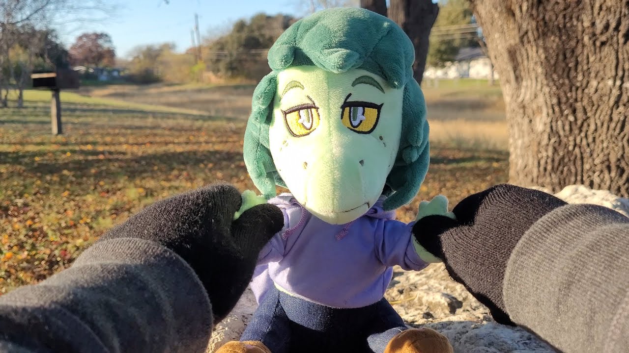 I WANI HUG THAT GATOR IN REAL LIFE
