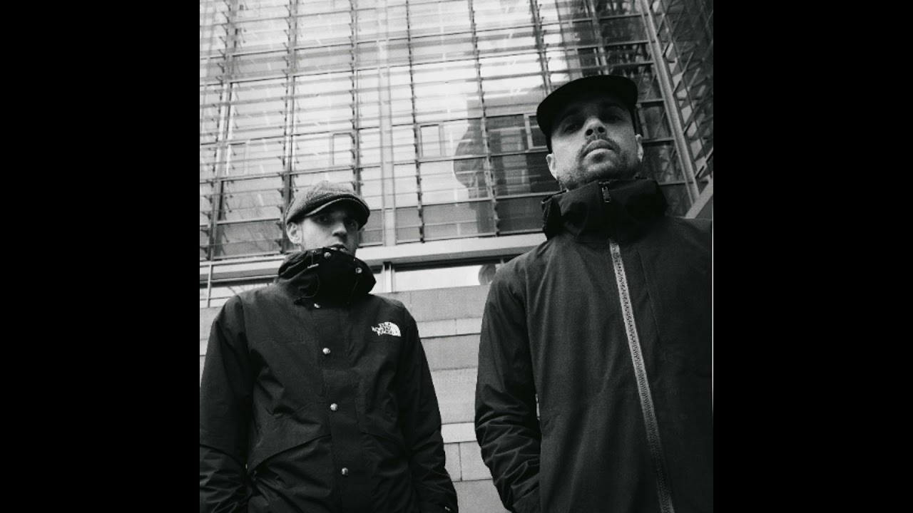 MNMT Live : Feral & Spekki Webu