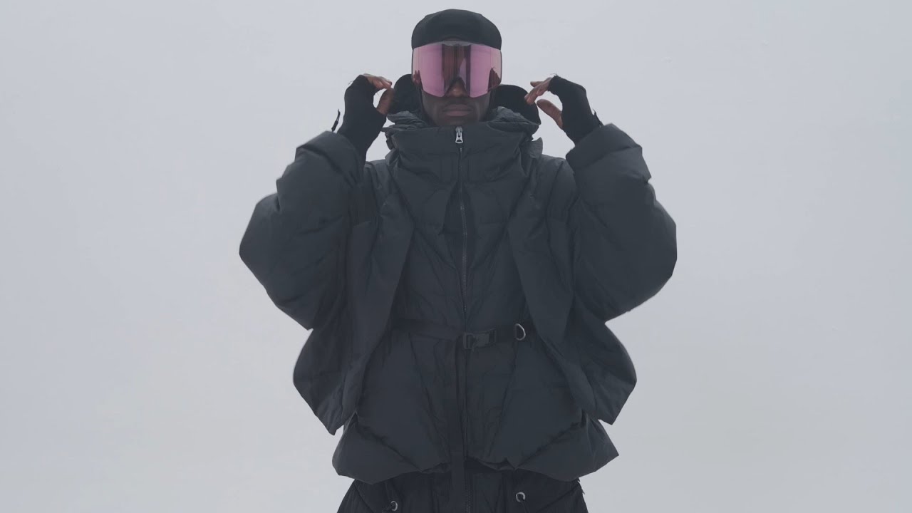 2020 ( 02 ) / ARCTIC MANTA MULTIFORM DOWN PUFFER（BLACK）