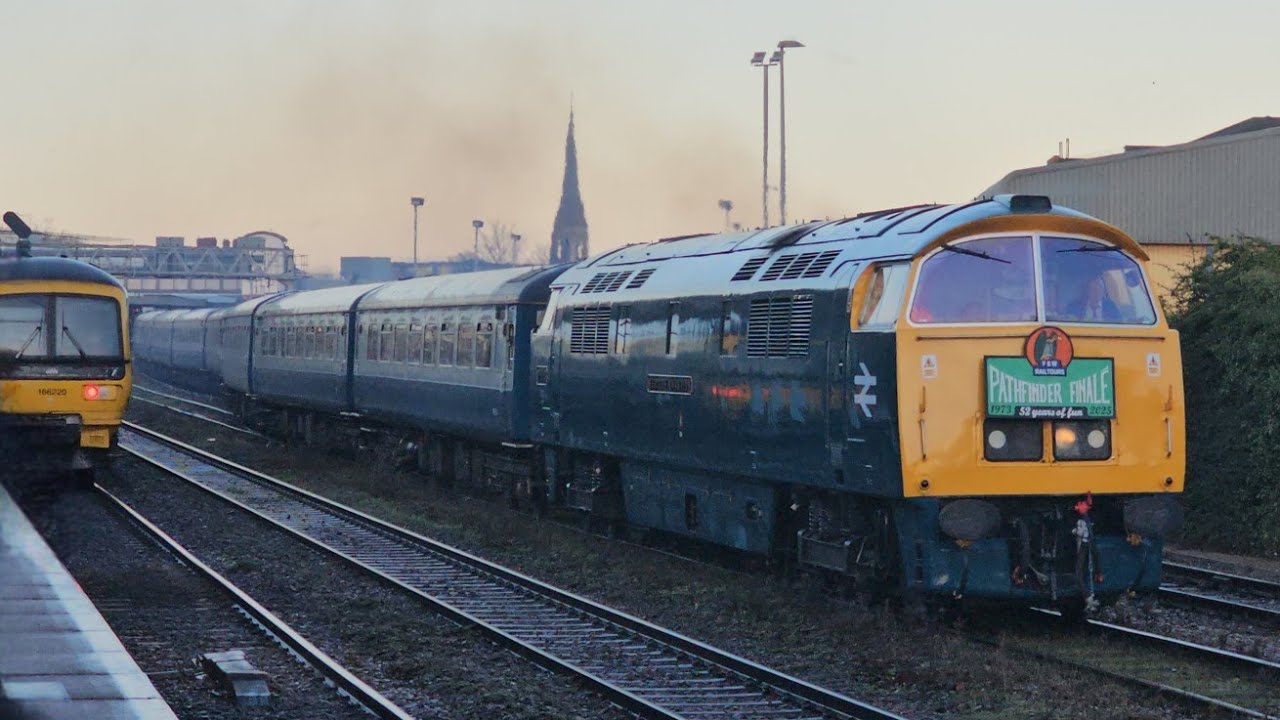 D1015 'Western Champion' 57008 and 57314 working Pathfinders Final railtour. 1973-2025 20/12/25