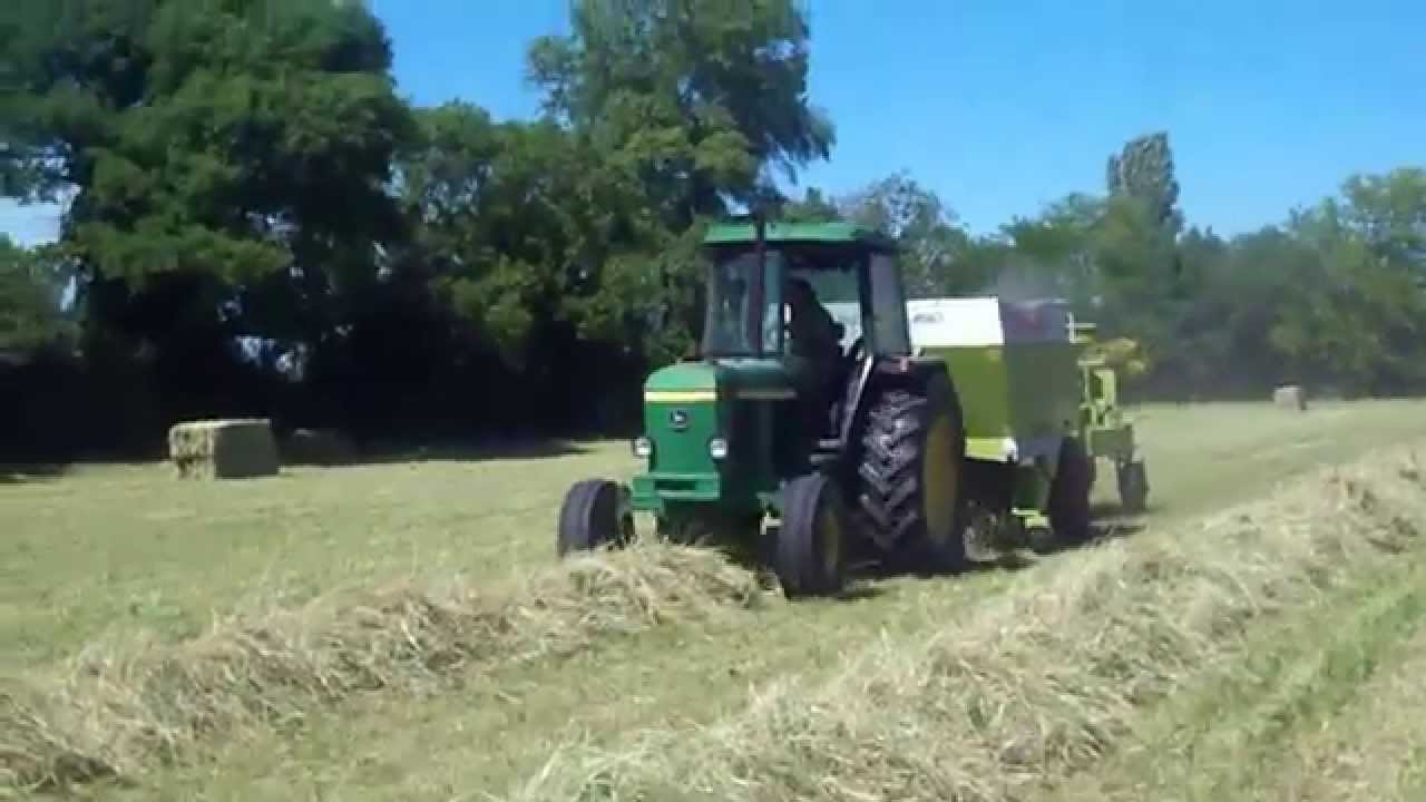 Claas Quadrant 1150 et Quadrant 4000