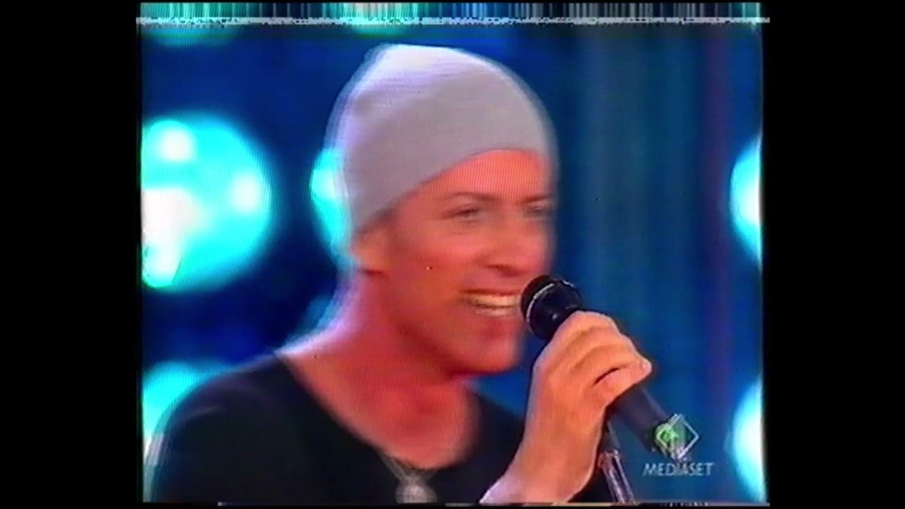 Raf - In Tutti I Miei Giorni ; Remix (8 Puntata Del Festivalbar 2004 Lignano Sabbiadoro)