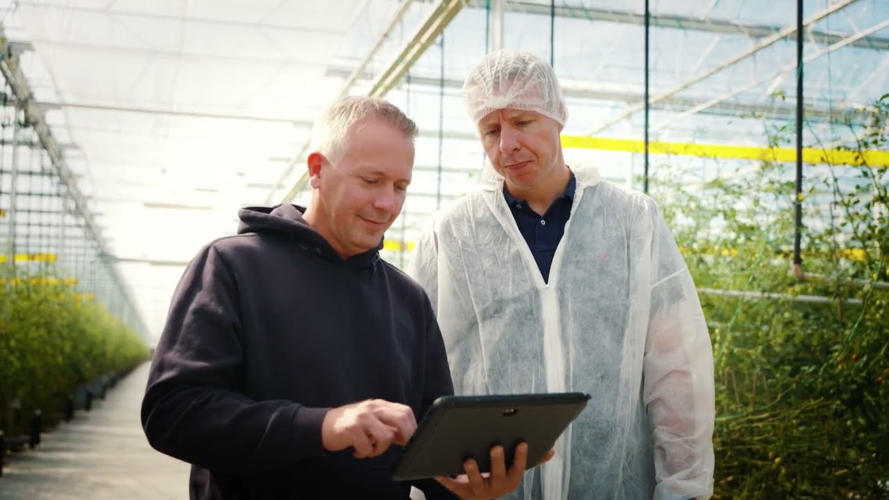 24/7 Harvest: How Robots Are Solving Labor Shortages