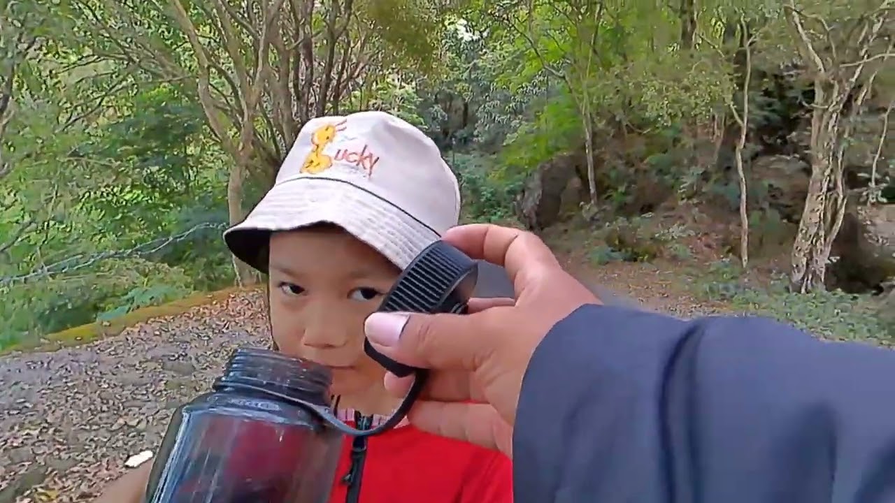 JJS JALAN JALAN SIANG BERSAMA KAKAK PUTRI.MENYUSURI JALAN PADANGBENGHAR GUNUNG CIREMAI 