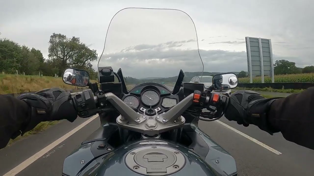 2004 Yamaha  FJR1300 Walkaround & Test Ride