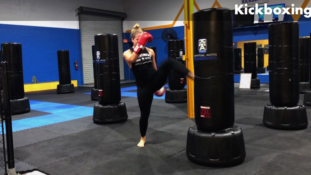 The Best 6 Round Kickboxing Workout on a Heavy Bag