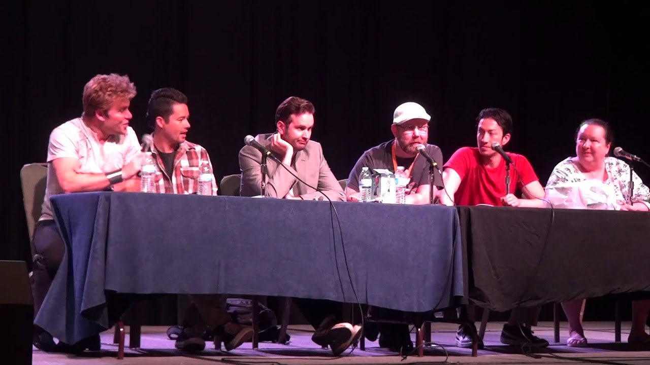 Voice Actor Roundtable at AWA - Todd Haberkorn, Chris Sabat, Vic Mignogna etc.