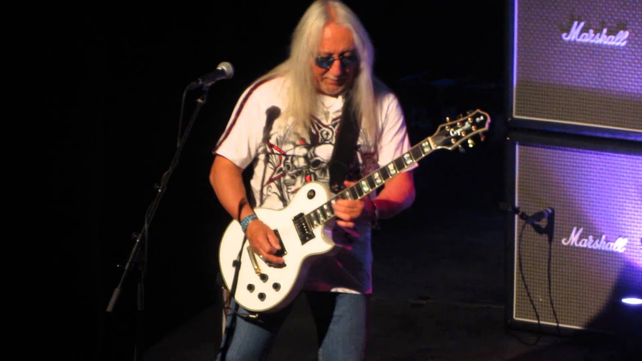 URIAH HEEP 13 May 2015 (The Magician's Birthday) Guitare solo