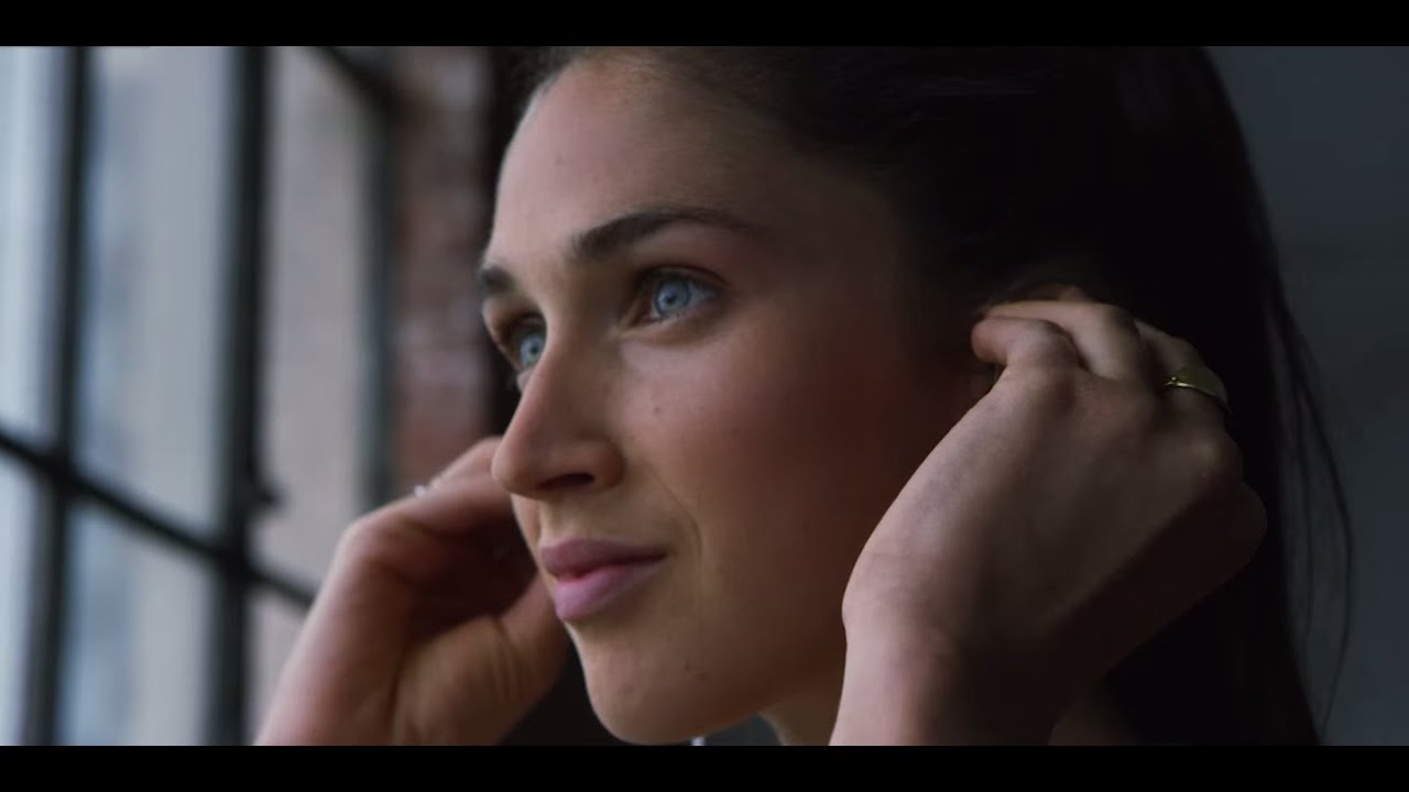Meet MOOV NOW&trade; &ndash;The World's Most Advanced Fitness Wearable