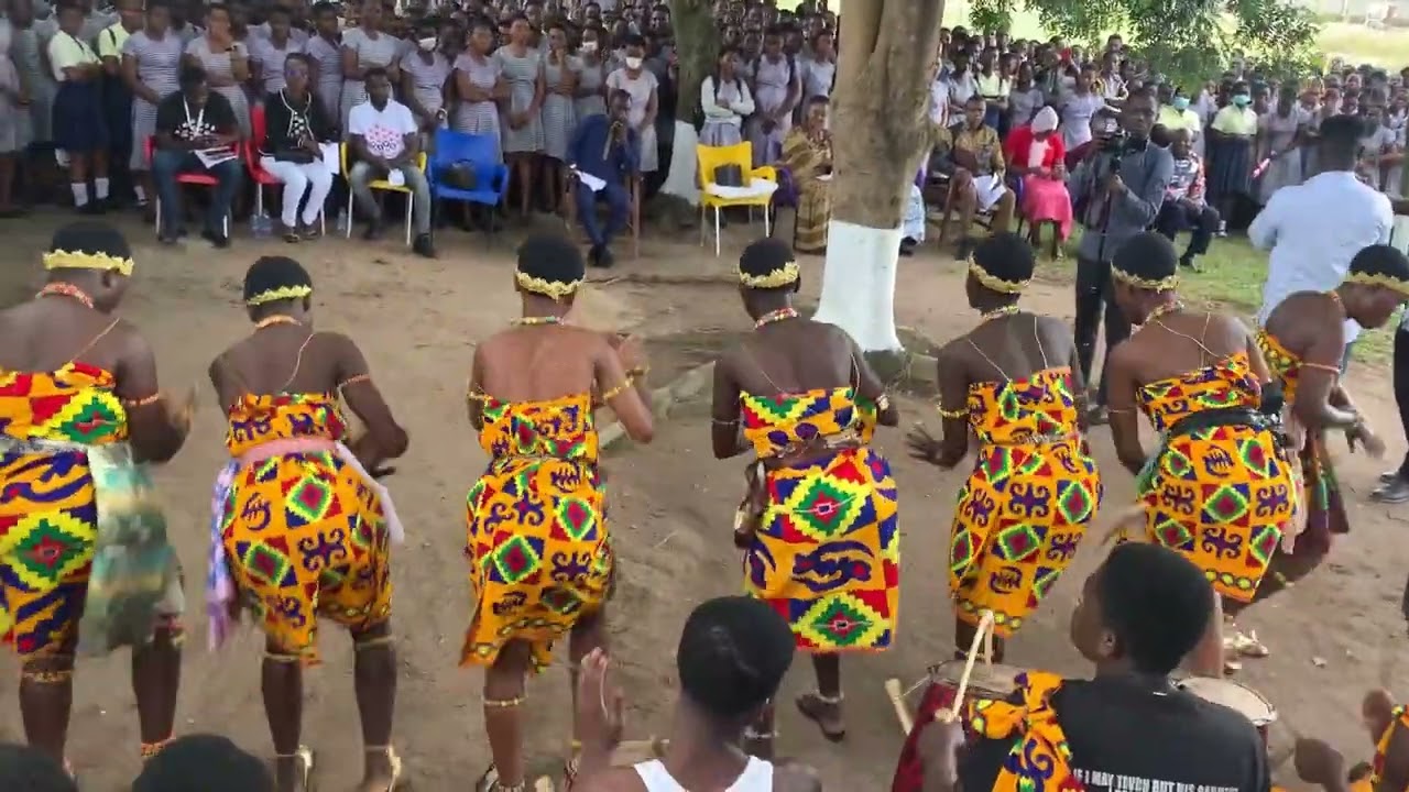 Akan traditional dance (ADOWA)