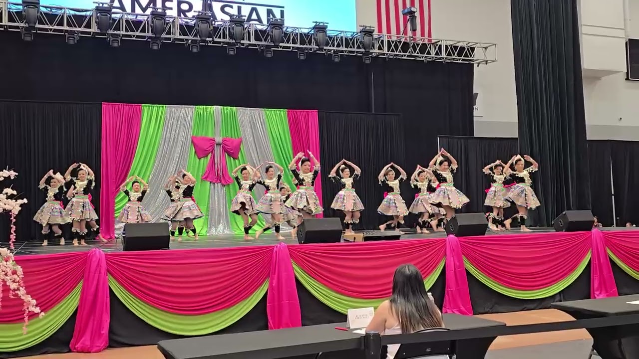 Solaris Hmong Dance @ Eau Claire Hmong New Year, day 1