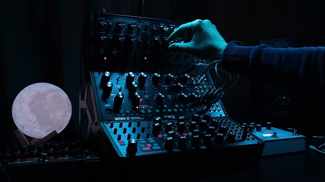Moog Sound Studio Ambient Live Modular Performance (Mother-32, DFAM, Subharmonicon)
