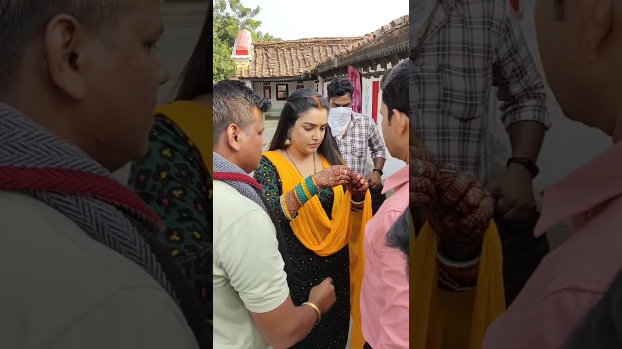 आम्रपाली दुबे का कन्फ्यूजन का मिला समाधान😂 #शॉर्ट्स #शॉर्ट्सवीडियो #शॉर्ट्सयूट्यूब #वायरल #वीडियो