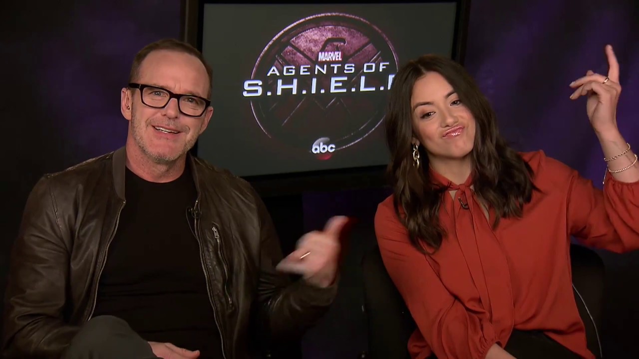 Clark Gregg & Chole Bennet - ABC's Marvel's Agents of S.H.I.E.L.D. on 'Showbiz Express'