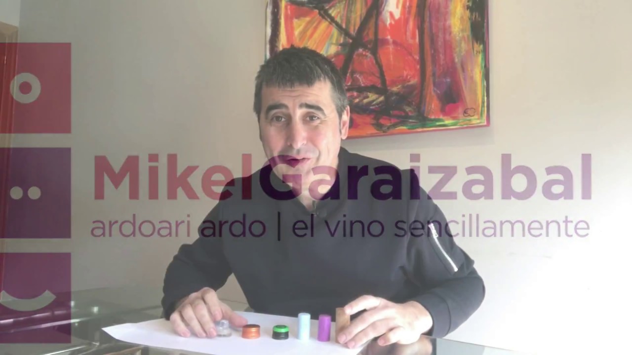 Tapón de vidrio o cristal para las botellas de vino.
