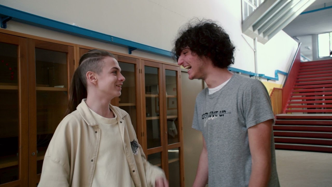 In Fondo Alla Solitudine Cortometraggio del Liceo Guglielmo Marconi