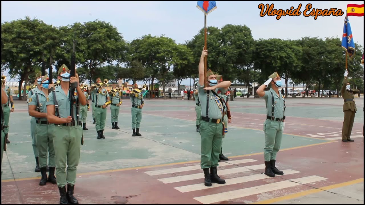 ¡¡A la Bandera¡¡ ¡¡Presenten Armas¡¡, ¡¡Soldados¡¡ ¡¡Viva España¡¡.❤️🇪🇦