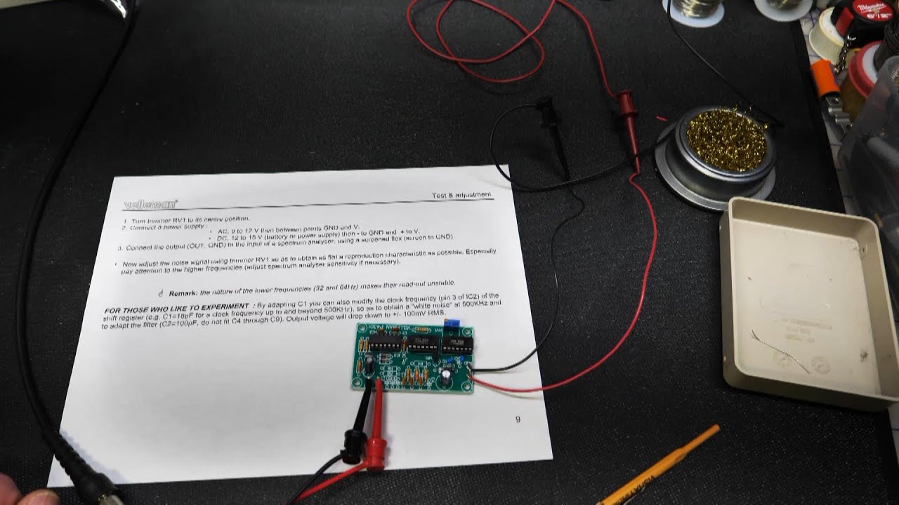 Pink Noise Generator