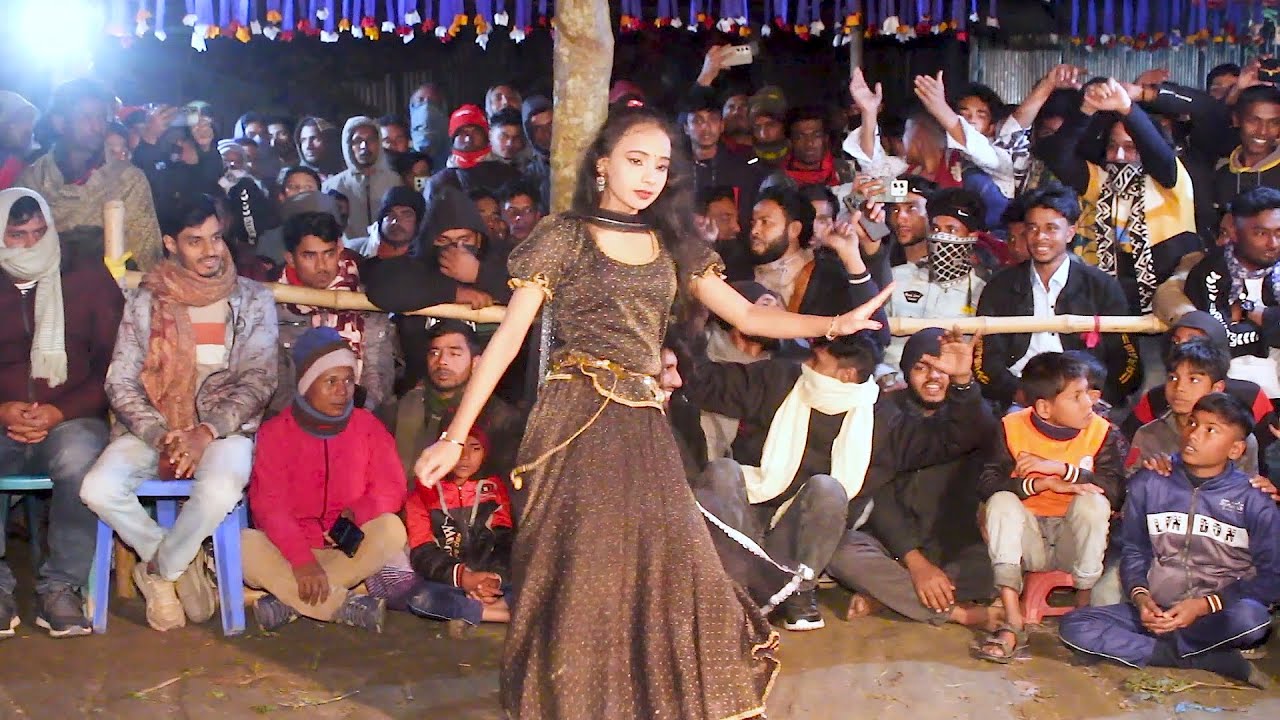 Ei Duniya Chay | এই দুনিয়া চায় আমারে | Manna, Munmun &Dipjol | Runa & Agun | Item girl setu by misty