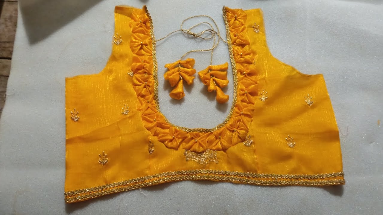 #blouse # khubsurat beck neck design #stiching #34size blouse 